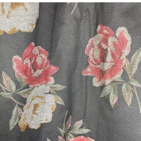 EUC! CJ Banks Dark Floral Pencil Skirt size 1X - Picture 6 of 10